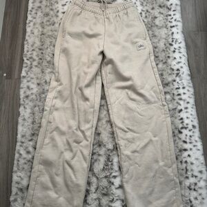 Alo Yoga sweatpants